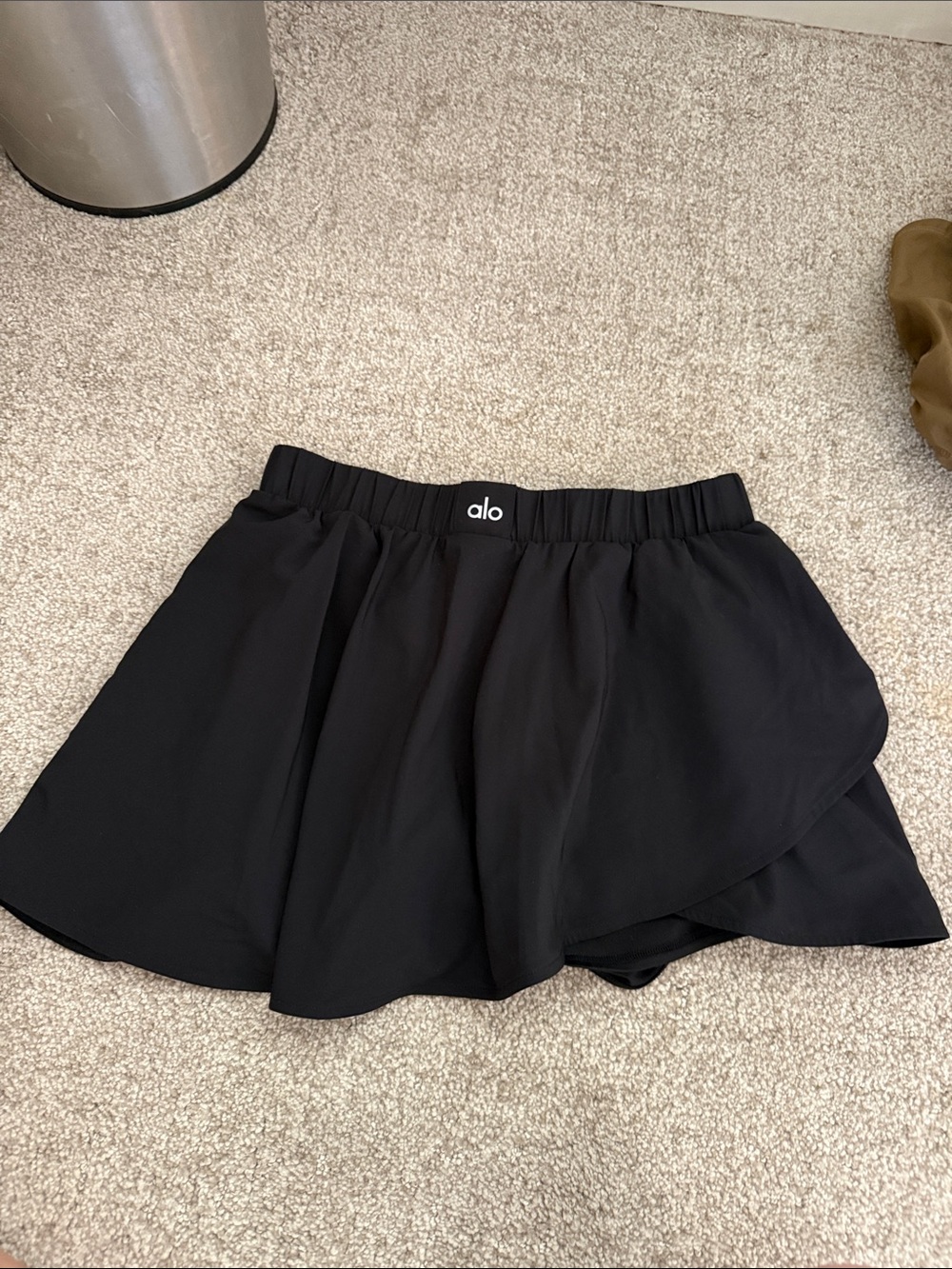 ALO Yoga Freestyle Skirt in Black XS